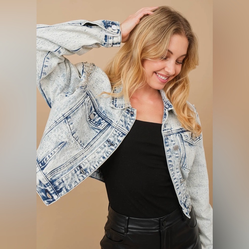Acid Washed Shoulder Beading
Denim Jacket - Picture 4 of 11